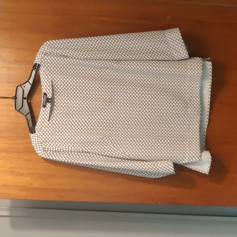 Dressbarn Black and White Top Size Medium